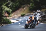 KTM 1290 SUPER DUKE GT_01