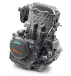 154826_KTM 390 DUKE Engine right front MY 2017