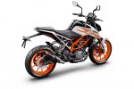 170596_KTM 390 DUKE White ABS Rear Right MY 2017