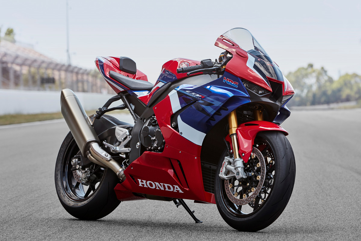 Beware Of The Sleeping Giant Honda Reveals Its New Fireblade At Eicma 19 Za Bikers