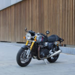 Thruxton RS – Lifestyle 15