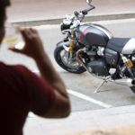 Thruxton-RS—Lifestyle-18