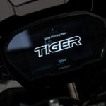 Tiger-850-Sport—TFT-instruments