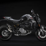 MY21_DUCATI_MONSTER_PLUS _32__UC214663_Mid