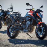 369692_KTM 890 DUKE