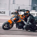 KTM 890 DUKE – Action (1) copy 2