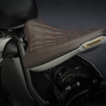 2021-Triumph-Bonneville-Bobber-Accessories-02