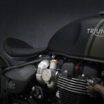 2021-Triumph-Bonneville-Bobber-Detail-03