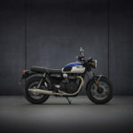 2021-Triumph-Bonneville-T100-Hero-06