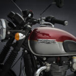 2021-Triumph-Bonneville-T120-Detail-03