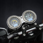 2021-Triumph-Bonneville-T120-Detail-04