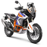 370548_MY21 KTM 1290 SUPER ADVENTURE R – Front – Right – OT spec