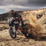 371669_MY21 KTM 1290 SUPER ADVENTURE R_ Action CAT A