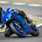 2022_YAM_YZF700R7_EU_DPBMC_ACT_001_03_preview