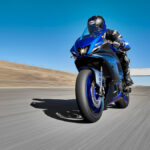 2022_YAM_YZF700R7_EU_DPBMC_ACT_003_03_preview