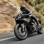 2022_YAM_YZF700R7_EU_YB_ACT_005_03_preview