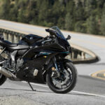 2022_YAM_YZF700R7_EU_YB_STA_001_03_preview