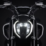 MY23_Ducati_Diavel_V4-_3__UC450357_High-1