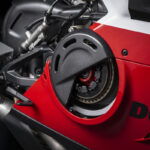 MY23_Ducati_Panigale_V4_R_026_UC440853_High