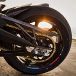 P90479747_highRes_the-new-bmw-s-1000-r