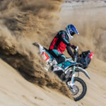 Fighting his way through the dunes, Charan Moore #40 in Originl by Motul class of Dakar 2023