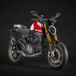 MY24_Ducati_Monster_30_005_UC534873_High