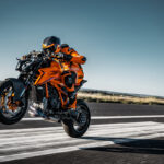 554262_MY24 KTM 1390 SUPER DUKE R_Action_Action_ACTION