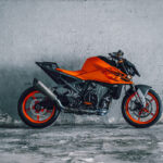 551930_MY24 KTM 990 DUKE_Static_Static_STATIC_02_STATIC