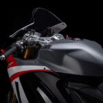 MY25_DUCATI_PANIGALE_V2_SUPERQUADRO_FE _39__UC659773_Low