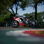 MY25_DUCATI_PANIGALE_V2_SUPERQUADRO_FE _68__UC659835_Low