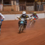 The dust was flying during the Plastic Pigs heat at Stofskop this year, image by Motul (2)